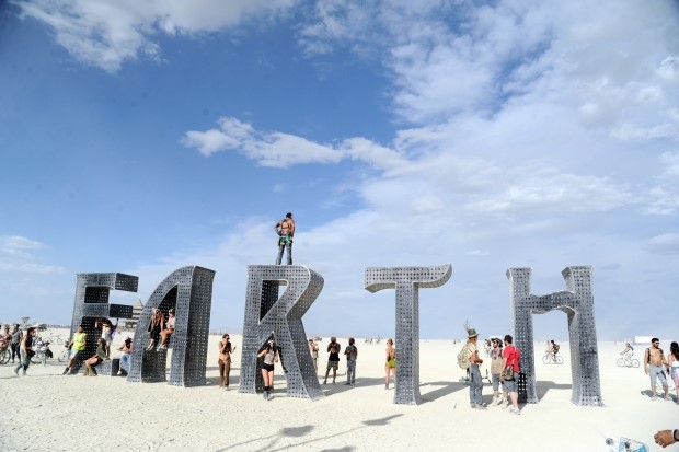Искусство в пустыне: завершился знаменитый фестиваль Burning Man 2016